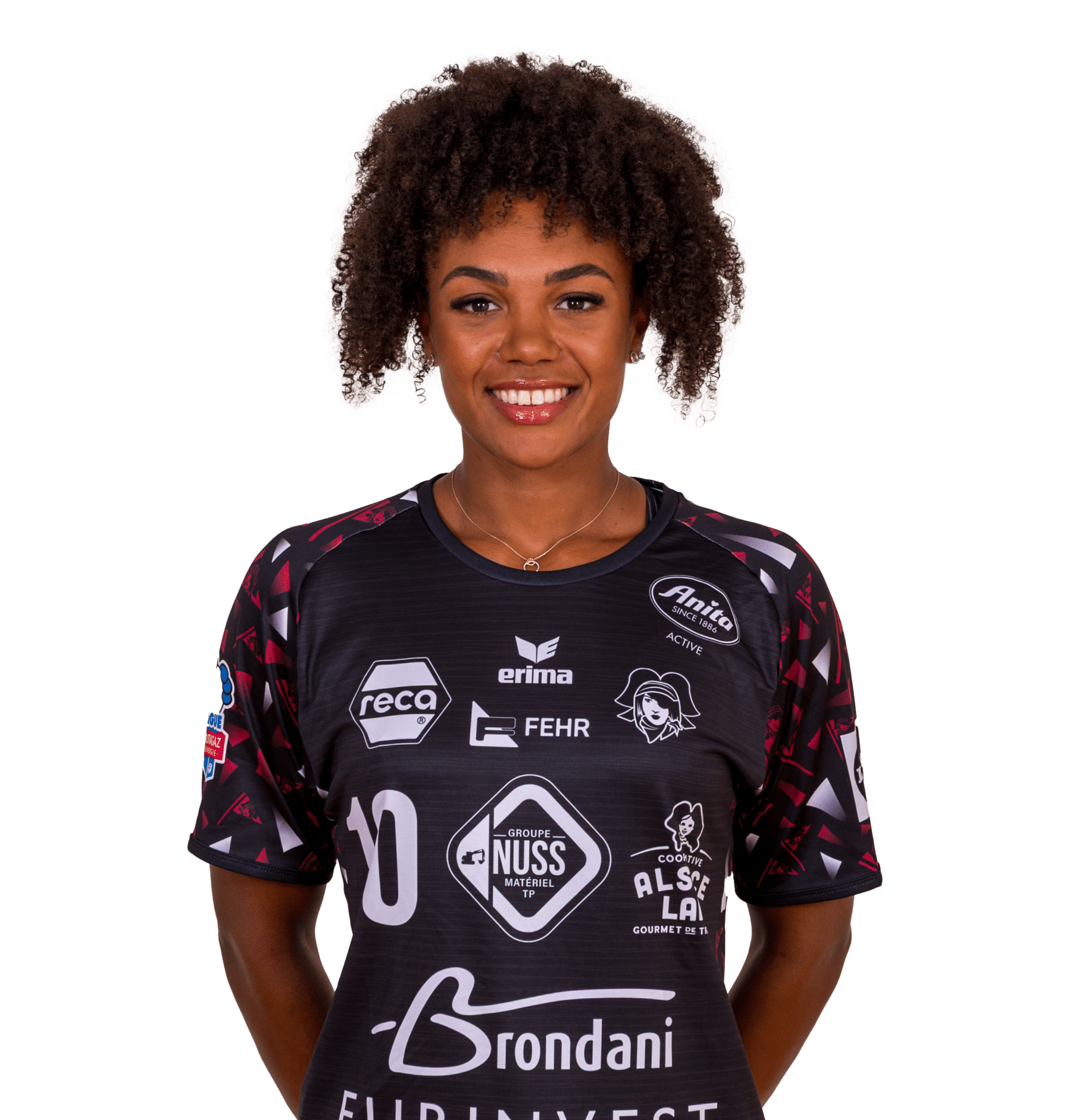 louise-cusset - Pivot division 1 féminine de handball de Strasbourg Achenheim Truchtersheim Handball