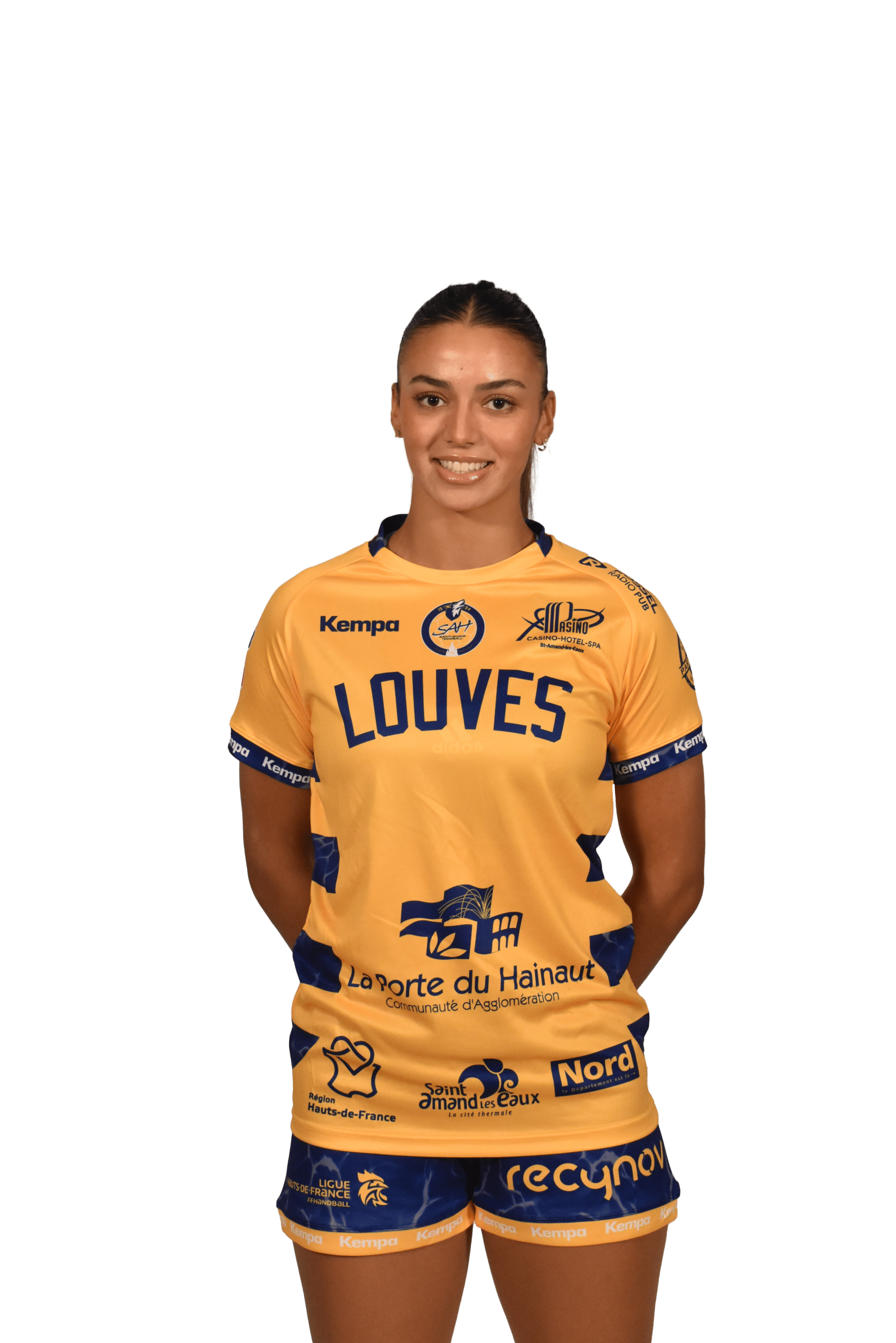 ines-naceur - Arrière droite division 2 féminine de handball de St-Amand Handball – Porte du Hainaut