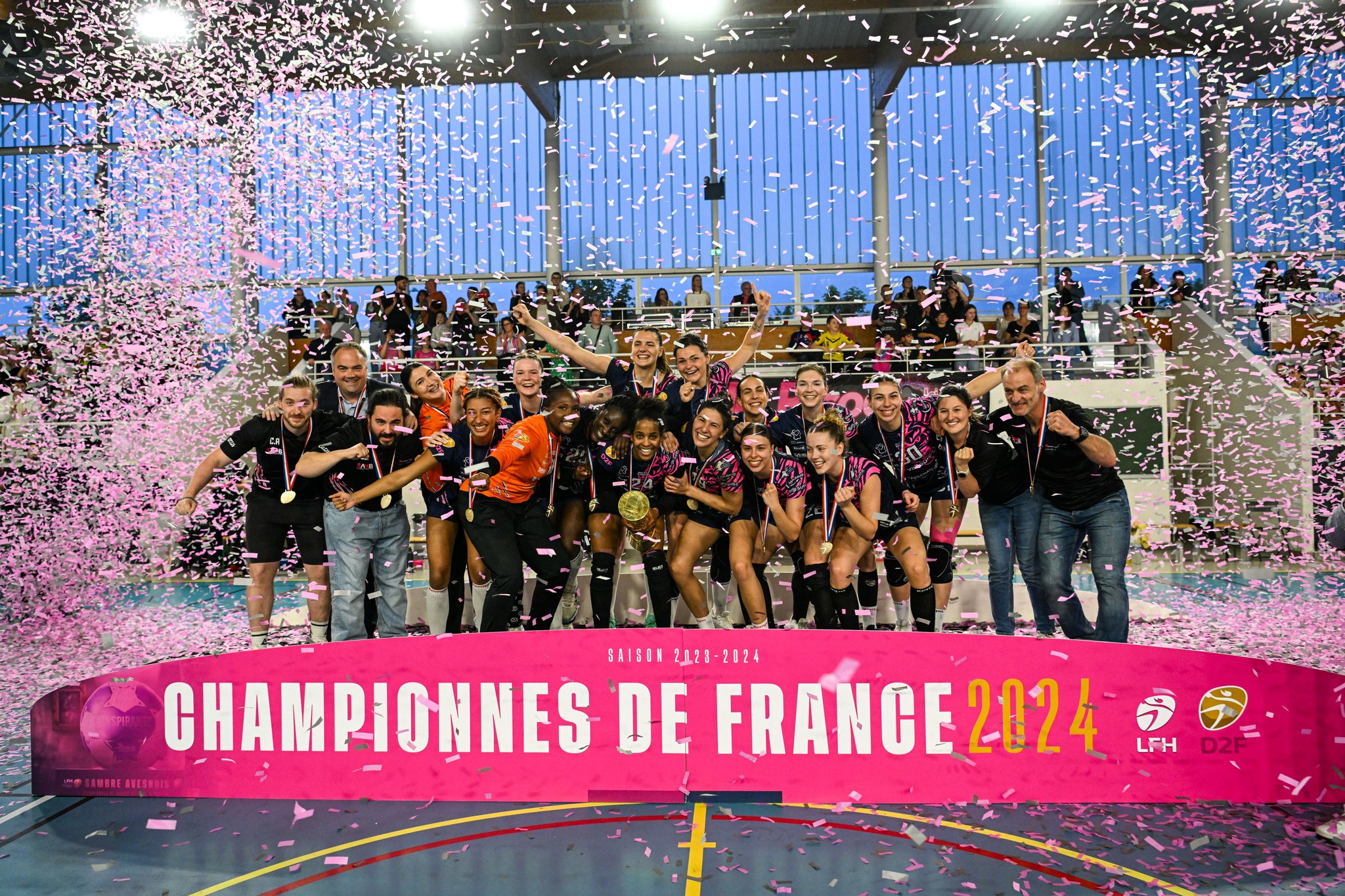 Le Sambre Avesnois Handball et ses Sambriennes Championnes de France 2024
